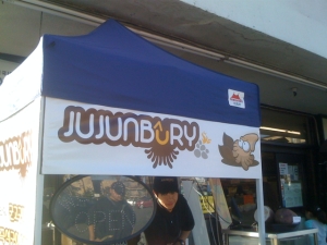 Jujunbury in front of Gaju Market in Koreatown